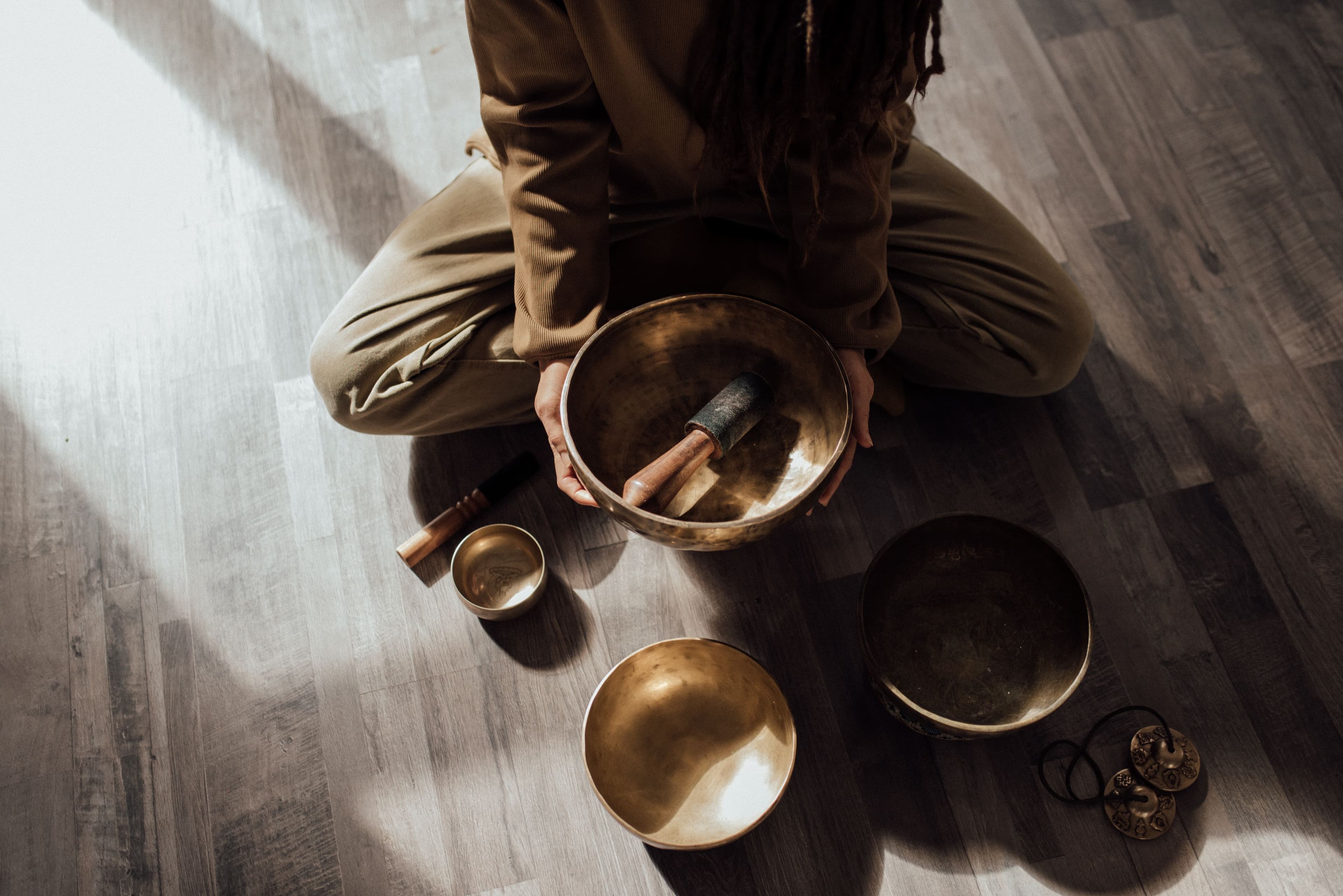 Sound bath with multiple Tibetan singing bowls